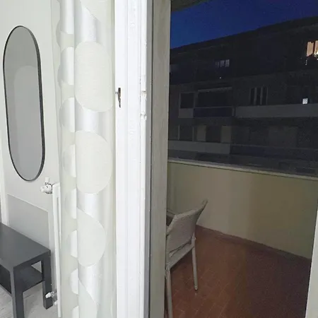 Flo Bed & Breakfast 3*