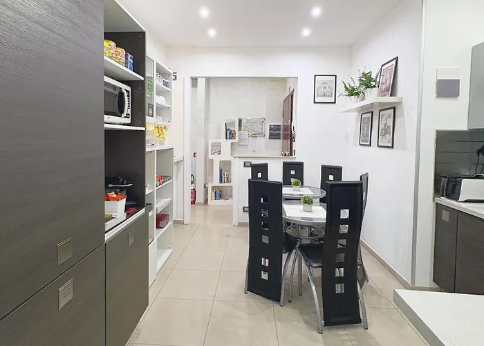 Flo Couette-café 3*