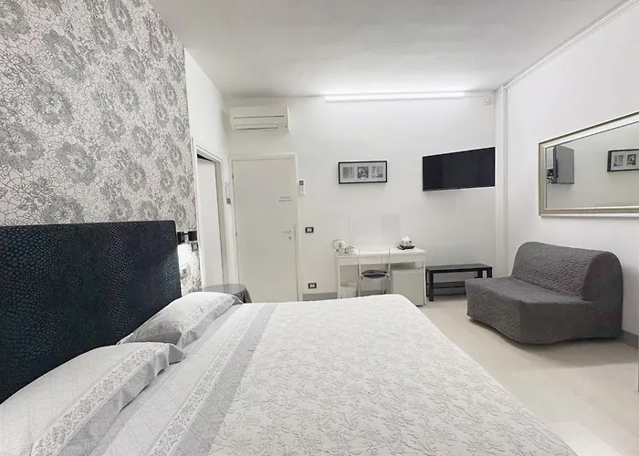 Bed and Breakfast Flo 3*